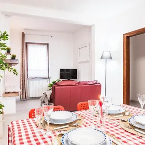  Apartment Casa Dolce Casa Desenzano - 2 Passi Dal Lago Italien